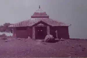 யாழ்.கீரிமலை ஜனாதிபதி மாளிகையின் பிரதேசத்தையும் சடையம்மா சமாதியுடன் சுவீகரிக்க இரகசிய நகர்வு!