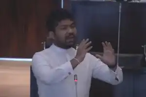 இலங்கை அமைச்சர்களுக்கு கடந்த அரசைக் காட்டிலும் இரட்டிப்புச் சலுகைகளை வழங்க தீர்மானம்.--எம்.பி டி.வி. சானக...