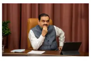 மன்னார் பூநகரி காற்றாலை மின்திட்டத்தை முன்னெடுக்க இந்தியாவின் அதானி குழுமத்திற்கு ரணில்  வழங்கிய அனுமதியை...