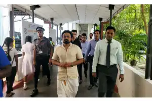 யாழ்.பருத்தித்துறை கடற்பரப்பில் துப்பாக்கிச் சூட்டில் காயமடைந்த இரு இந்திய மீனவர்களை வைத்தியசாலையில்...