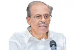 இலங்கை தமிழ் அரசுக் கட்சியின் மூத்த தலைவர் மாவை சேனாதிராஜா மண்ணை விட்டுச் சென்றார்