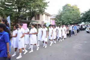 யாழ்.போதனா வைத்தியசாலையும் நீரிழிவுக் கழகமும் இணைந்து நடத்திய நீரிழிவு விழிப்புணர்வு நடைபயணம் இன்று...