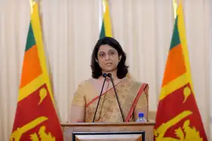இந்தியாவுக்கான புதிய தூதுவராக திருமதி மகிஷினி கொலன்னே நியமிக்கப்பட்டுள்ளார் என தகவல்கள் தெரிவிக்கின்றன
