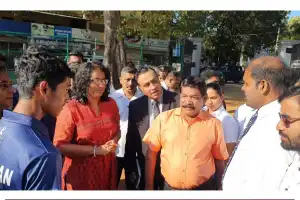 யாழ்ப்பாணத்திற்கு பிரதமர் கலாநிதி ஹரிணி அமரசூரிய இன்று சனிக்கிழமை (15) விஜயம் மேற்கொண்டுள்ளார்.