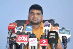 மன்னாரில் காற்றாலை, கனிய மணல் அகழ்வு, கரையோர மண் அகழ்வு ஆகிய மூன்று திட்டங்களையும்  நிறுத்தவும் -- சிவகரன்...