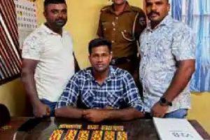 யாழ். சாவகச்சேரியில் பாடசாலை மாணவர்களுக்கு போதைப்பொருள் மற்றும் போதை மாத்திரை விற்பனையில் ஈடுபட்டு வந்த வர்த்தகர் ஒருவர் கைது